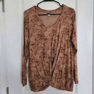 Old Navy Maternity Shirt